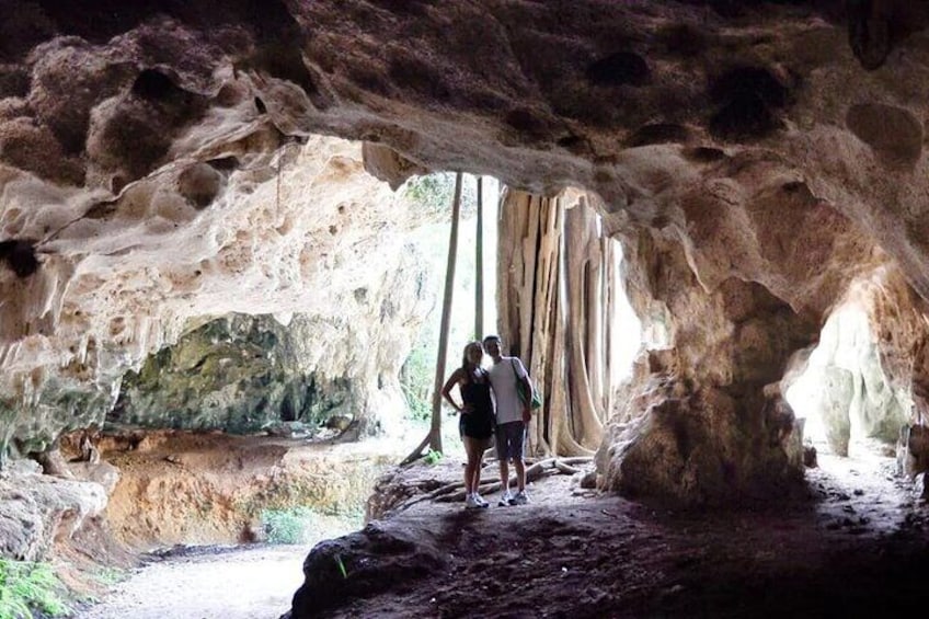 Cayman Crystal Caves Tour in Grand Cayman Island
