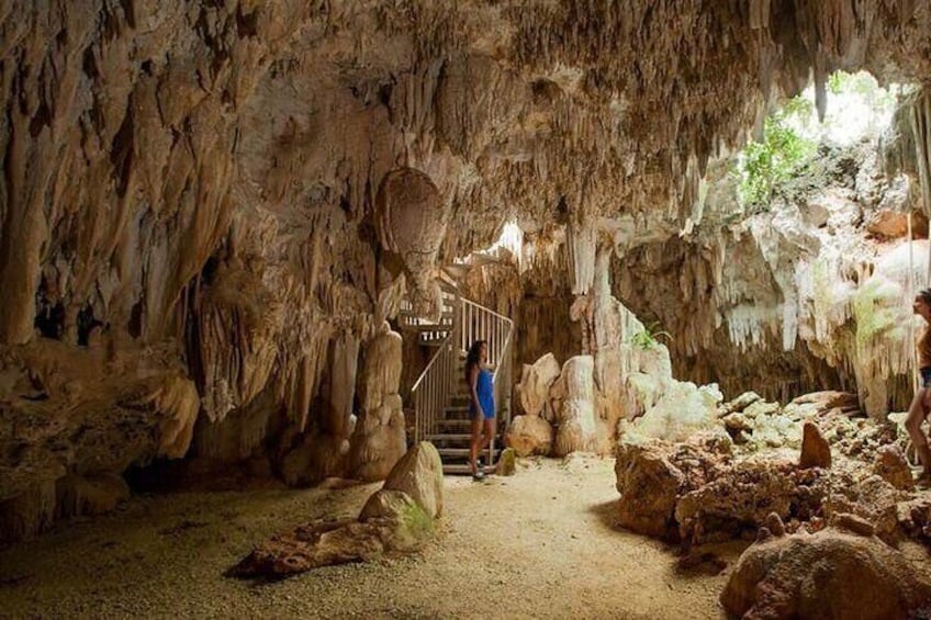 Cayman Crystal Caves Tour in Grand Cayman Island