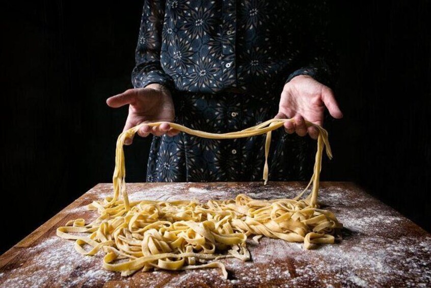 Handmade Tagliatelle cooking class in Florence