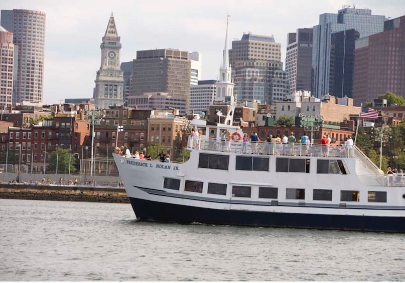 Boston Historic Sightseeing Cruise