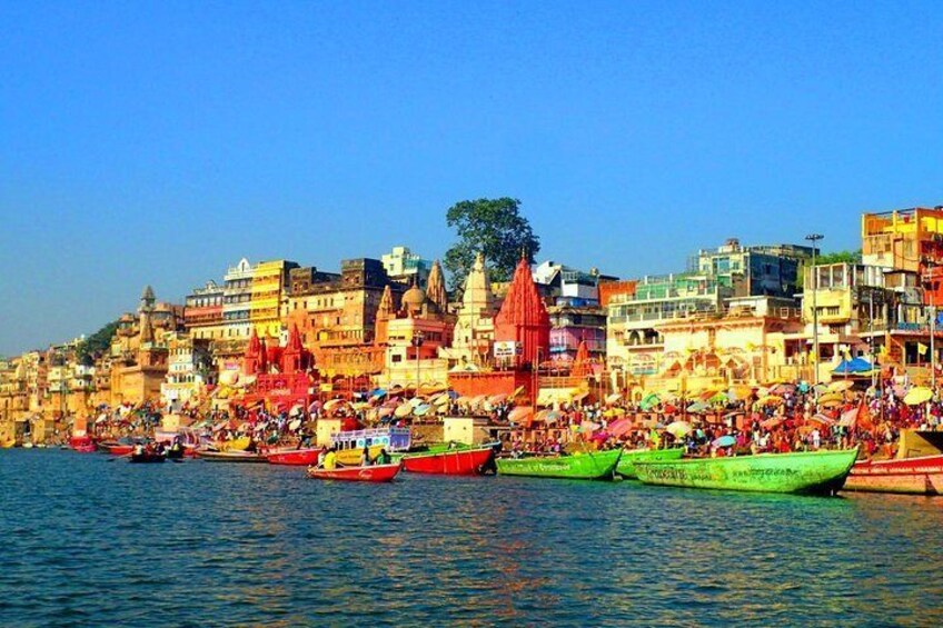 Private Holi Tour of Varanasi includes Boat ride,Guide and Breakfast.