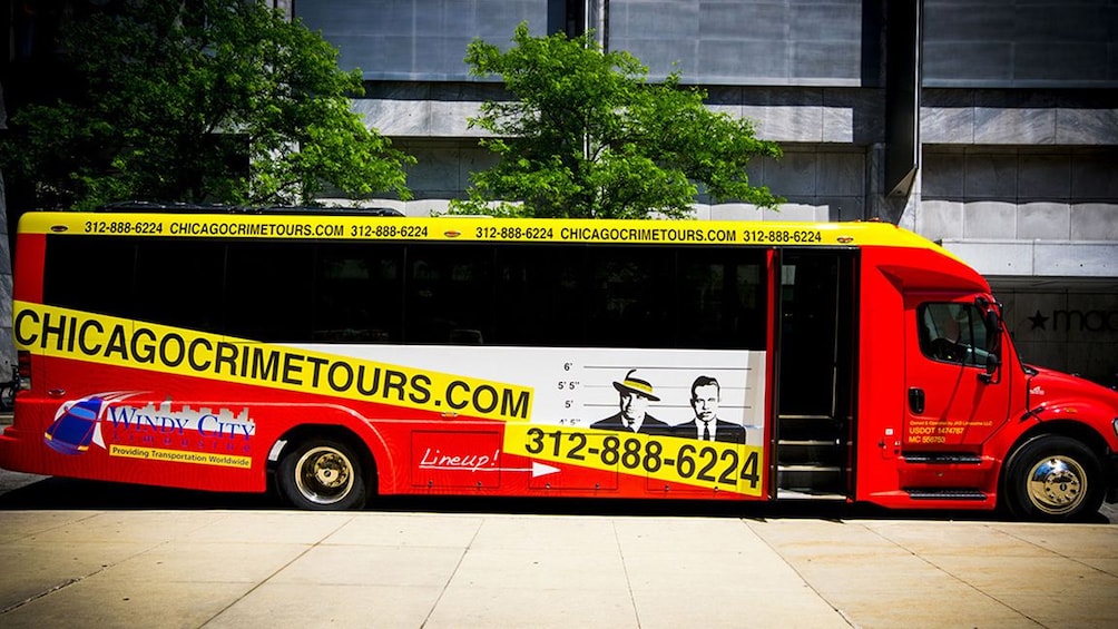 Apri foto 1 di 8. Chicago Mob Tour: Criminals & Gangsters Bus Tour