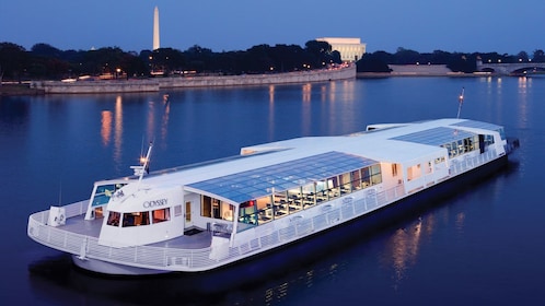 Odyssey Washington D.C. Premier 3-Course Dinner Cruise with Live Band
