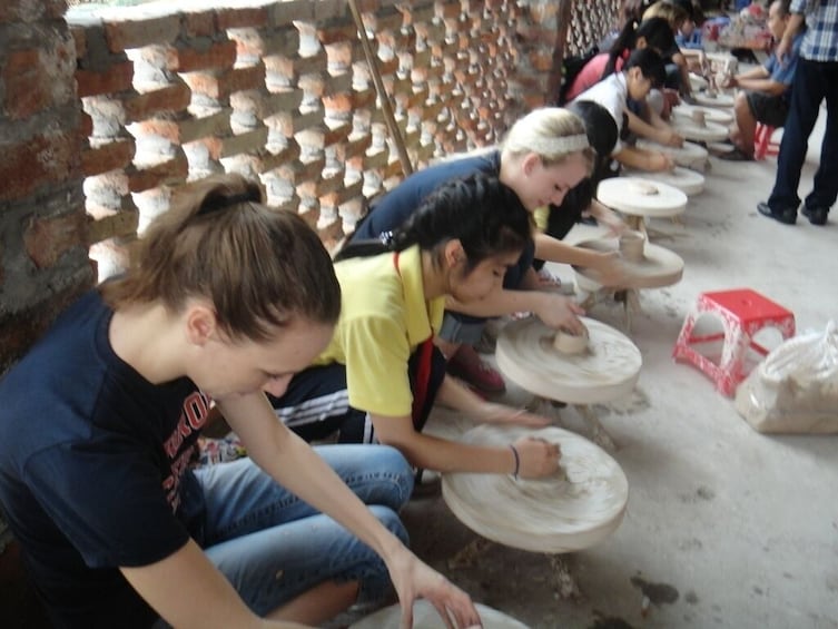 Private Bát Tràng Ceramics Village Half-Day Tour
