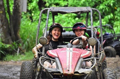 Roatan Jungle Safari ATV Dune Buggy 野生動物和海灘之旅