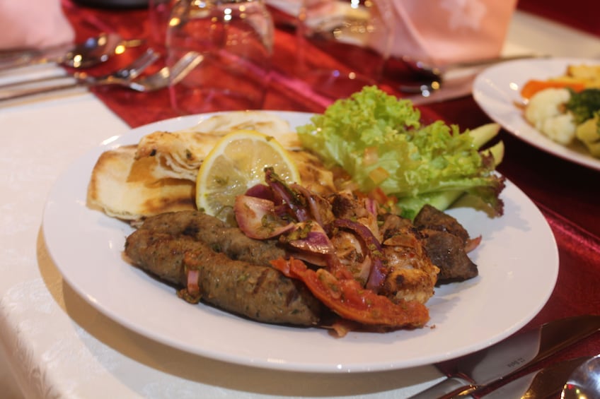 Dhow Dinner Cruise with Sharing Transfers