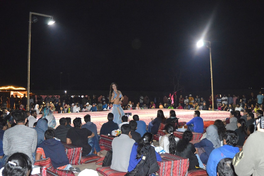 Abu Dhabi Desert Safari with Barbecue Dinner & Belly-Dancer