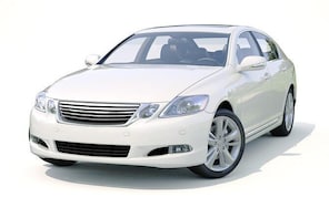 Transfer in Private Vehicle from Playa del Carmen to Cancún Airport