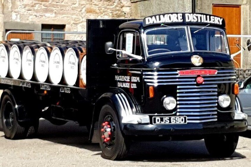 The old whisky wagon at dalmore distillery 
