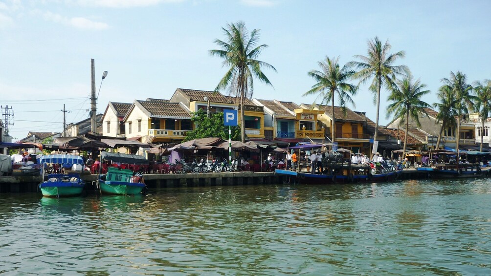 Private Full-Day Tour of Hoi An Ancient City