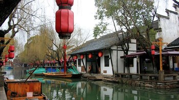 Private Suzhou & Zhouzhuang Water Village Tour