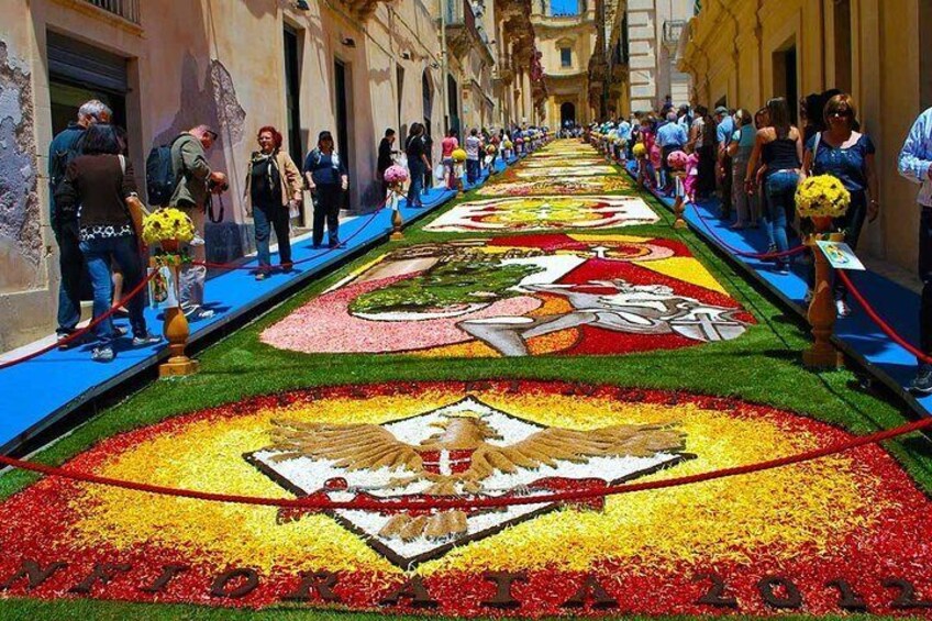 Noto - Infiorata Festival