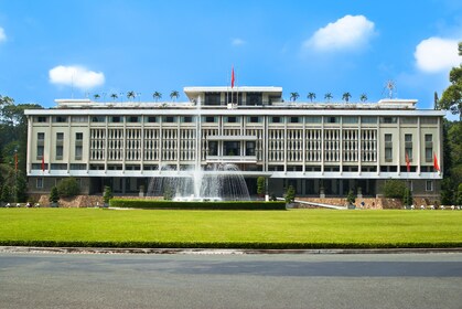 Excursión Matinal de Lujo en Grupo Reducido por la Ciudad de Ho Chi Minh