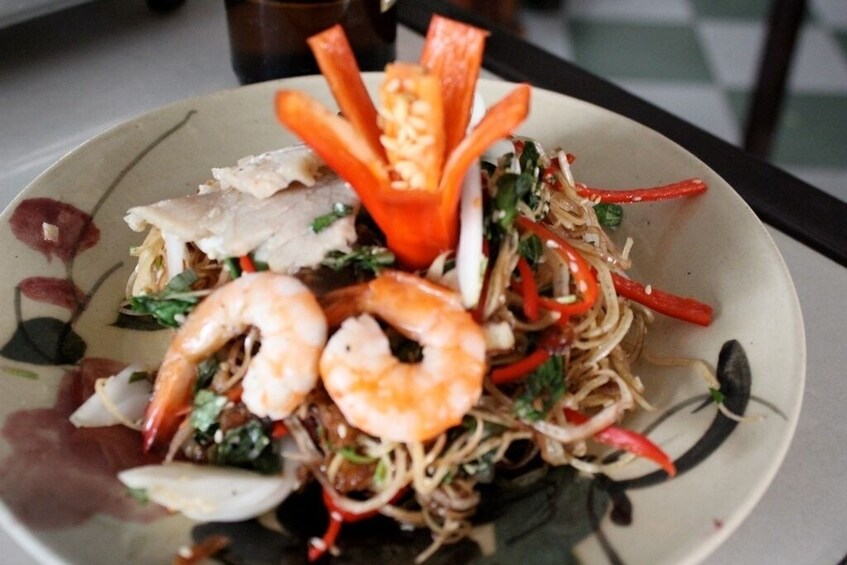 Vietnamese Cooking Class Session with Market Tour