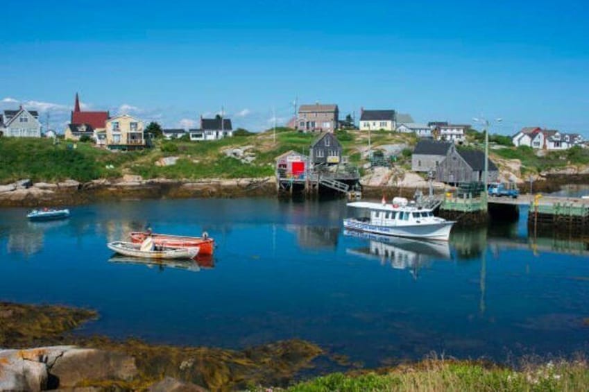 Halifax Shore Excursion: Peggy's Cove with the best of Halifax