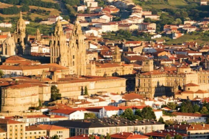 Vigo Shore Excursion: Small Group Santiago De Compostela Full Day Tour