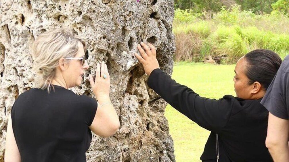 Haamonga 'A Maui.