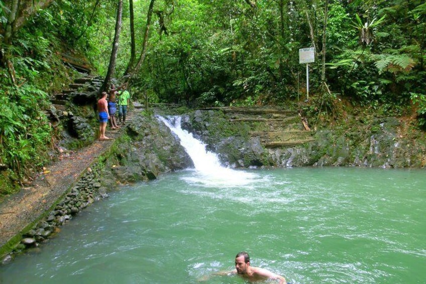 Waterfalls/ Cola-i Suva