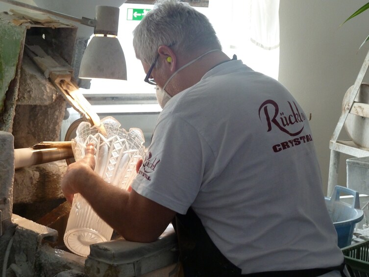 Pilsner Brewery & Nizbor Glass Factory Tour with Lunch