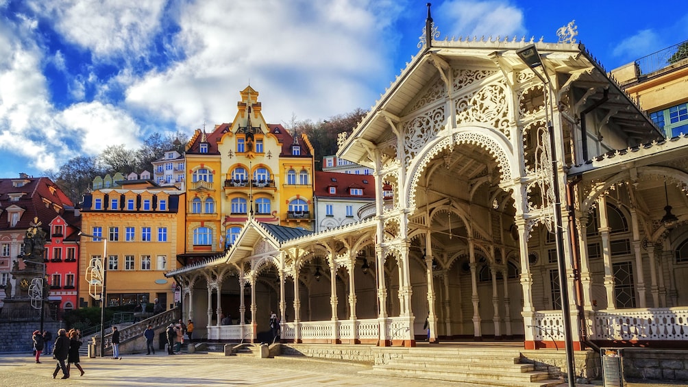 The white wooden building of the Market Colonnade in Karlovy Vary