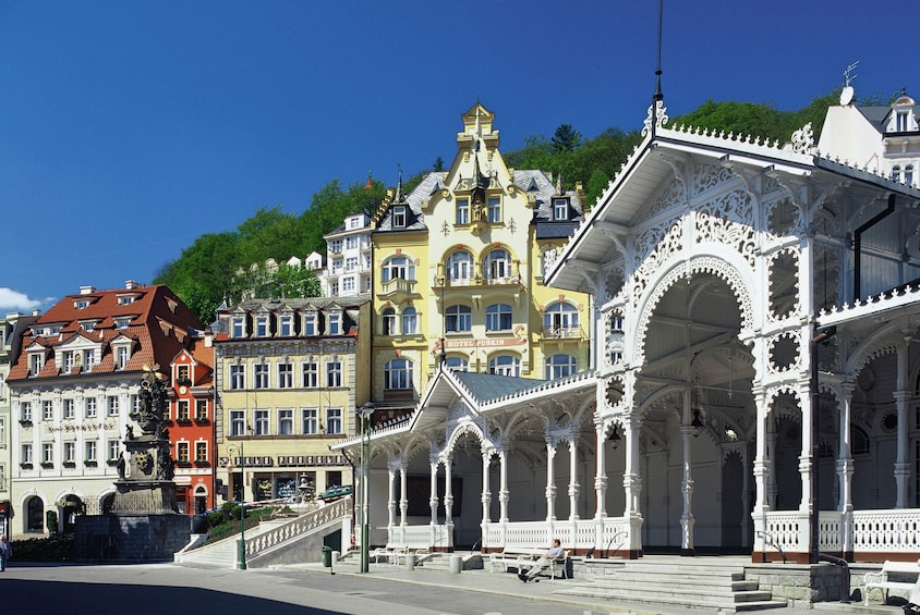 Full-Day tour of Karlovy Vary & Mariánské Lázne