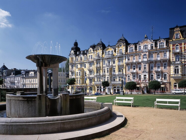 Full-Day tour of Karlovy Vary & Mariánské Lázne