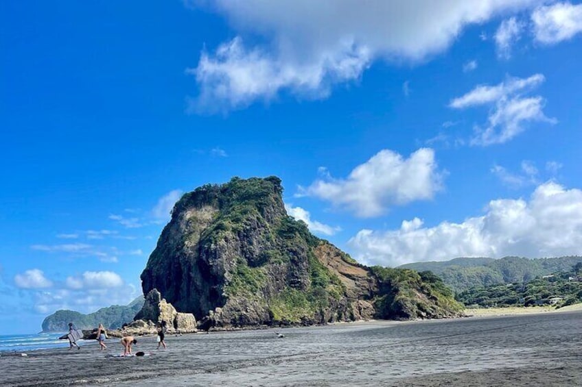 Piha Beach 