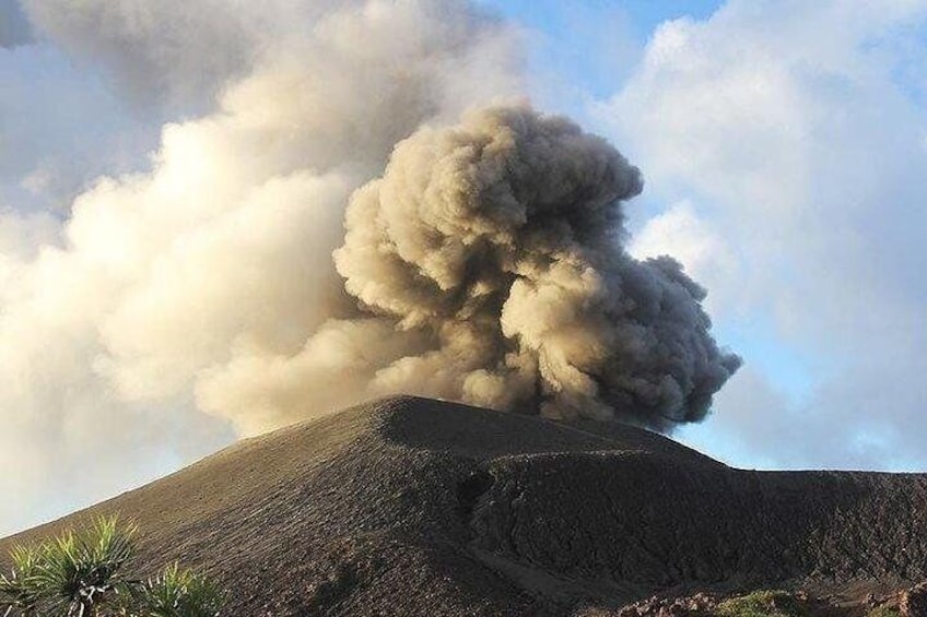 Mt Yasur