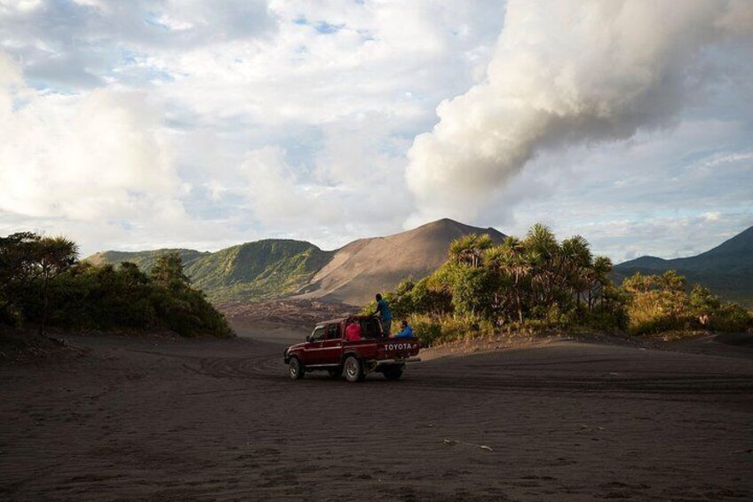 Mt Yasur