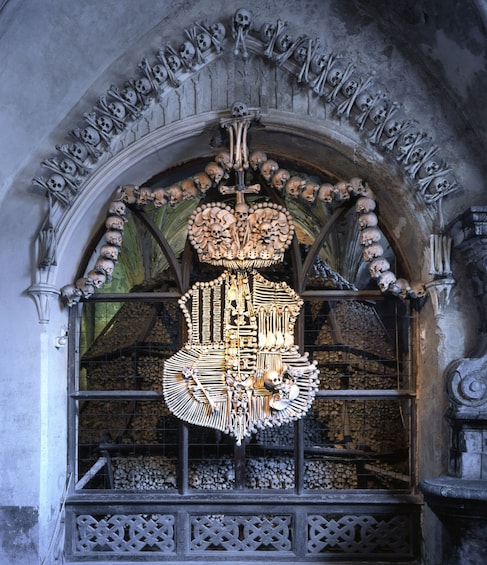Kutná Hora Tour with Skip-the-Line Sedlec Ossuary Admission