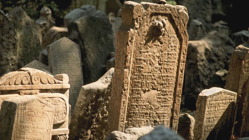 decorative stones in Prague