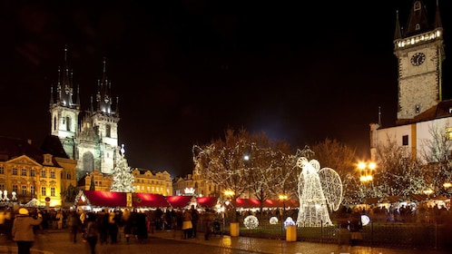 Visita guiada a pie por los mercados navideños de Praga