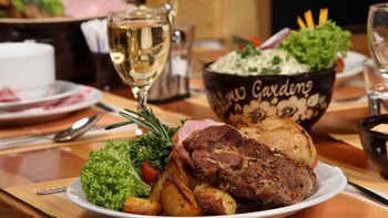 Folklore Show & Dinner with Unlimited drinks