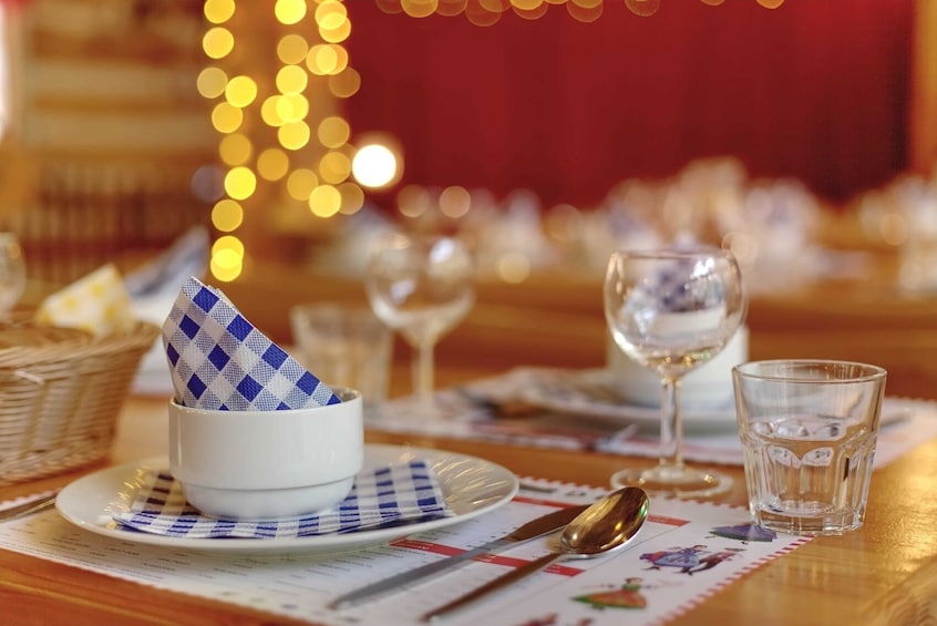 Folklore Show & Dinner with Unlimited drinks