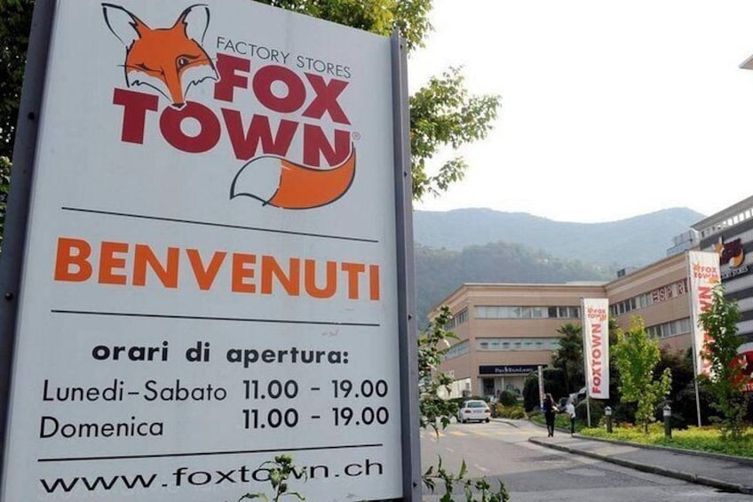Fox Town shopping center, private shopping assistance, from Lugano