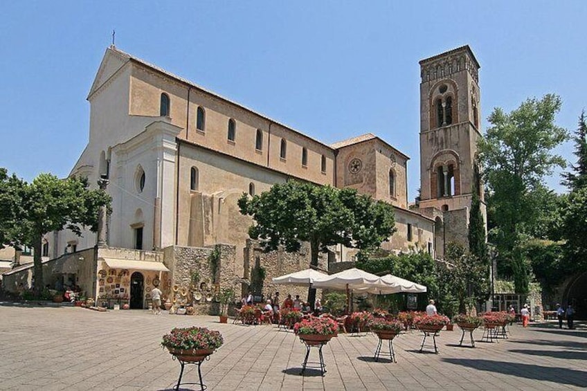 Piazza del Duomo, Ravello