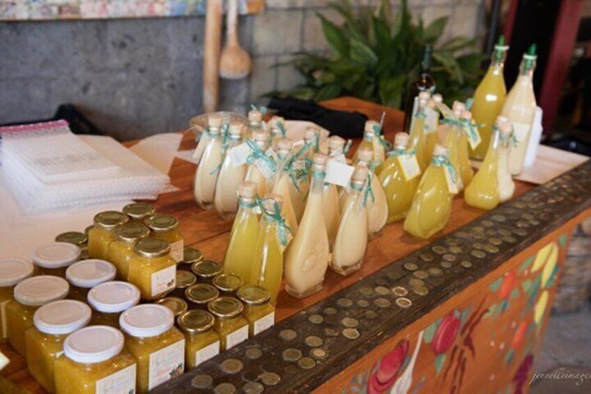 limoncello cream and liqueur