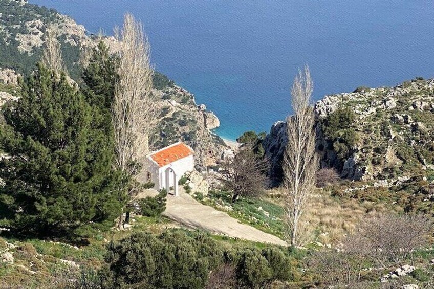 Lastos Hike by Art and Walk