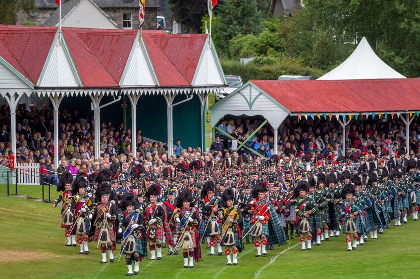 Highland Games Day Tour