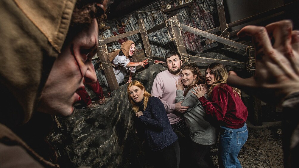The Edinburgh Dungeon Tour