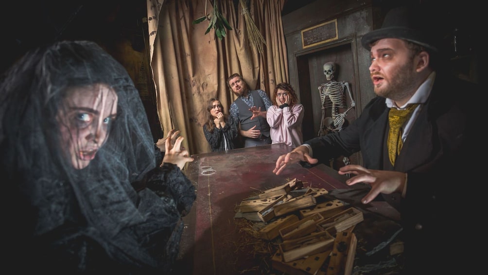 The Edinburgh Dungeon Tour