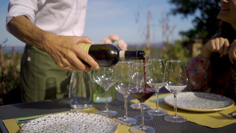 Chianti Authentic Experience with two Wine Tastings
