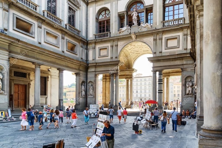 Skip-the-Line: Uffizi Gallery Small-Group Guided Tour