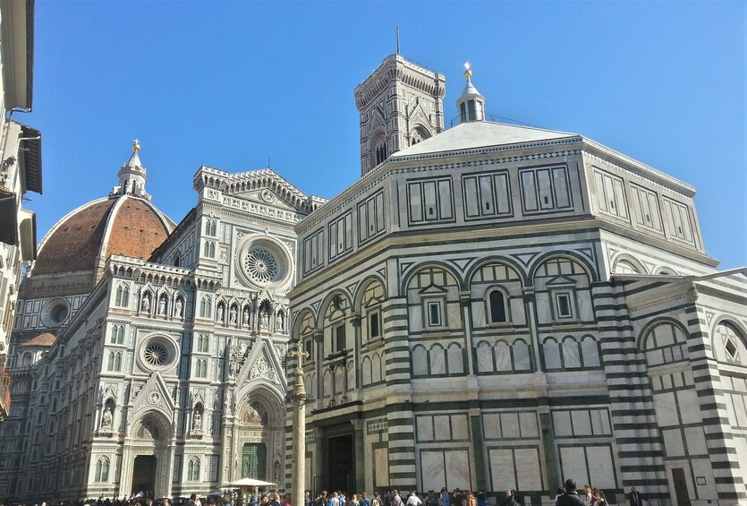 Florence City Tour: Renaissance and Medieval Visit with Accademia & Lunch