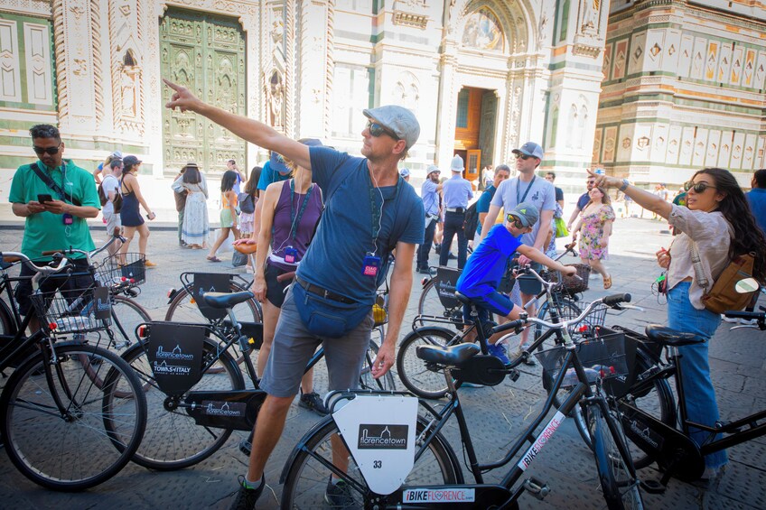 City Vintage Bike Tour with Gelato tasting