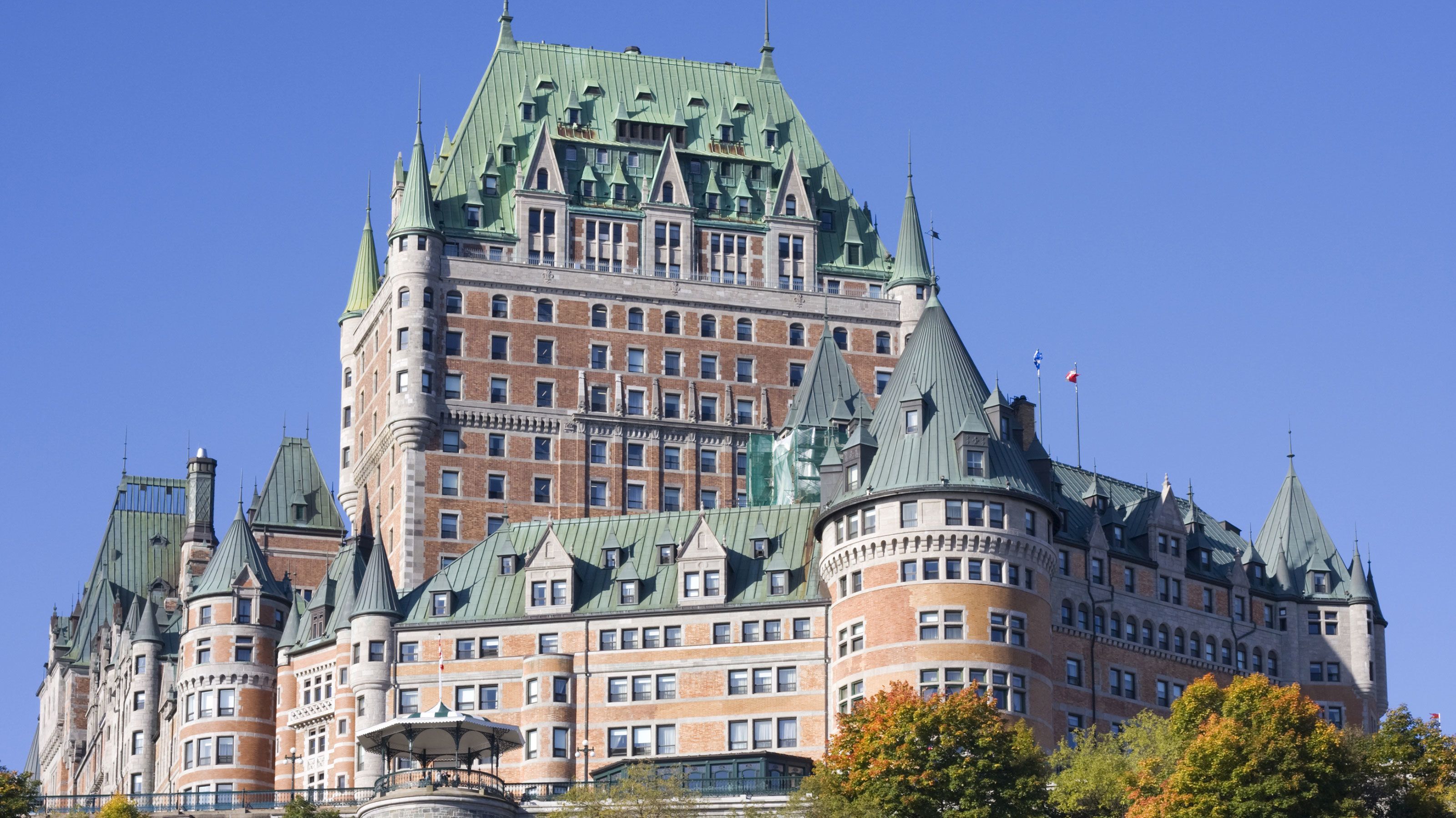 quebec tourist information center