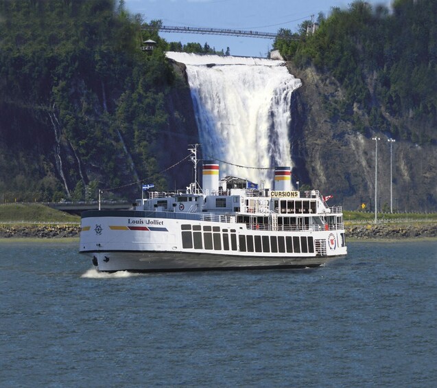 Guided Quebec City Sightseeing Cruise