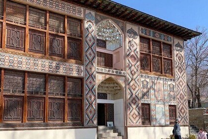 Sheki es una armonía de naturaleza y arquitectura ( Todo incluido )