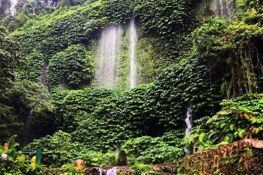 Benang kelambu waterfall 