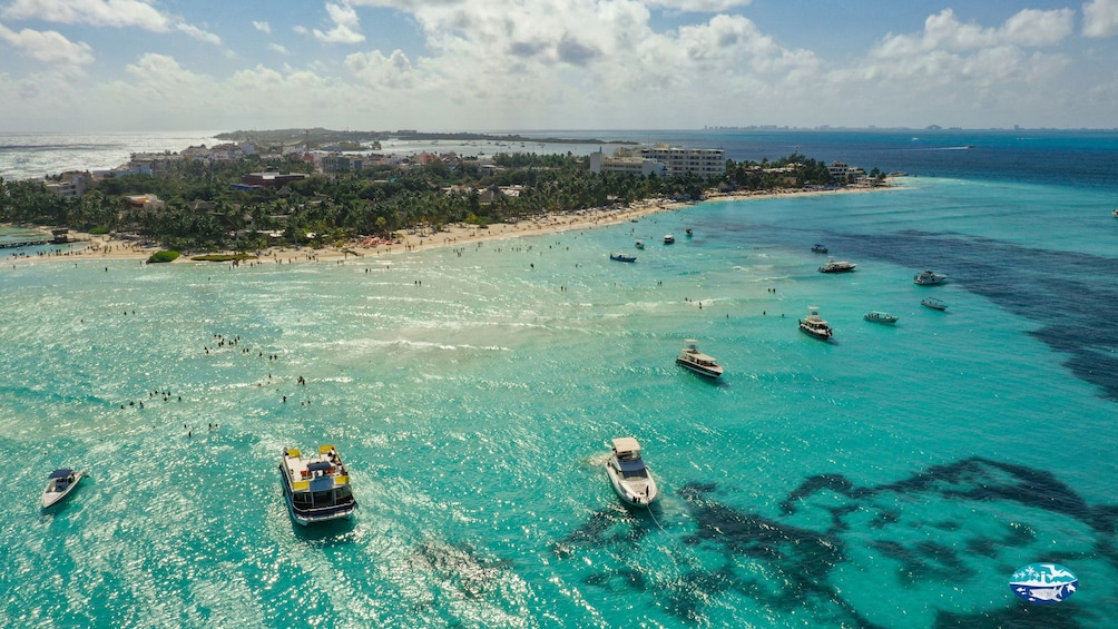Isla Mujeres All-Inclusive Snorkeling Tour